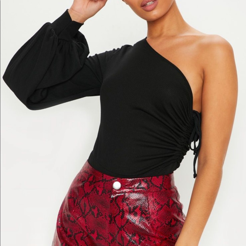 One Shoulder Ruched Rib Bodysuit